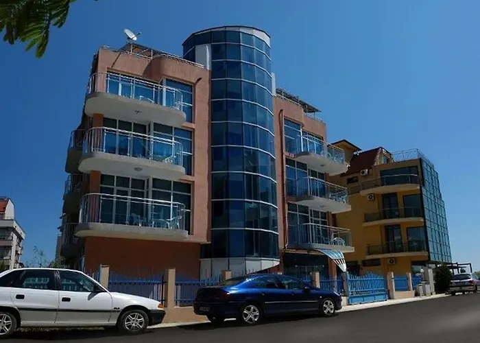 Eco Palace 3* Πριμόρσκο